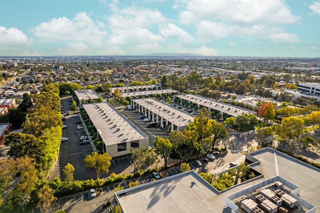 4,953 SF Flex Space in Monterey Park, CA Photo